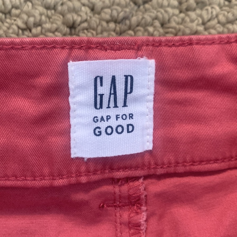 NWT: GAP Bermuda Shorts - Picture 5 of 11